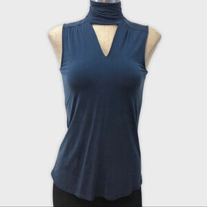 Ecru navy‎ sleeveless high neck top xs